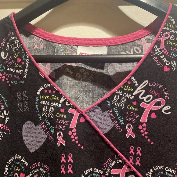 Scrubstar size XL scrub top - Picture 3 of 6